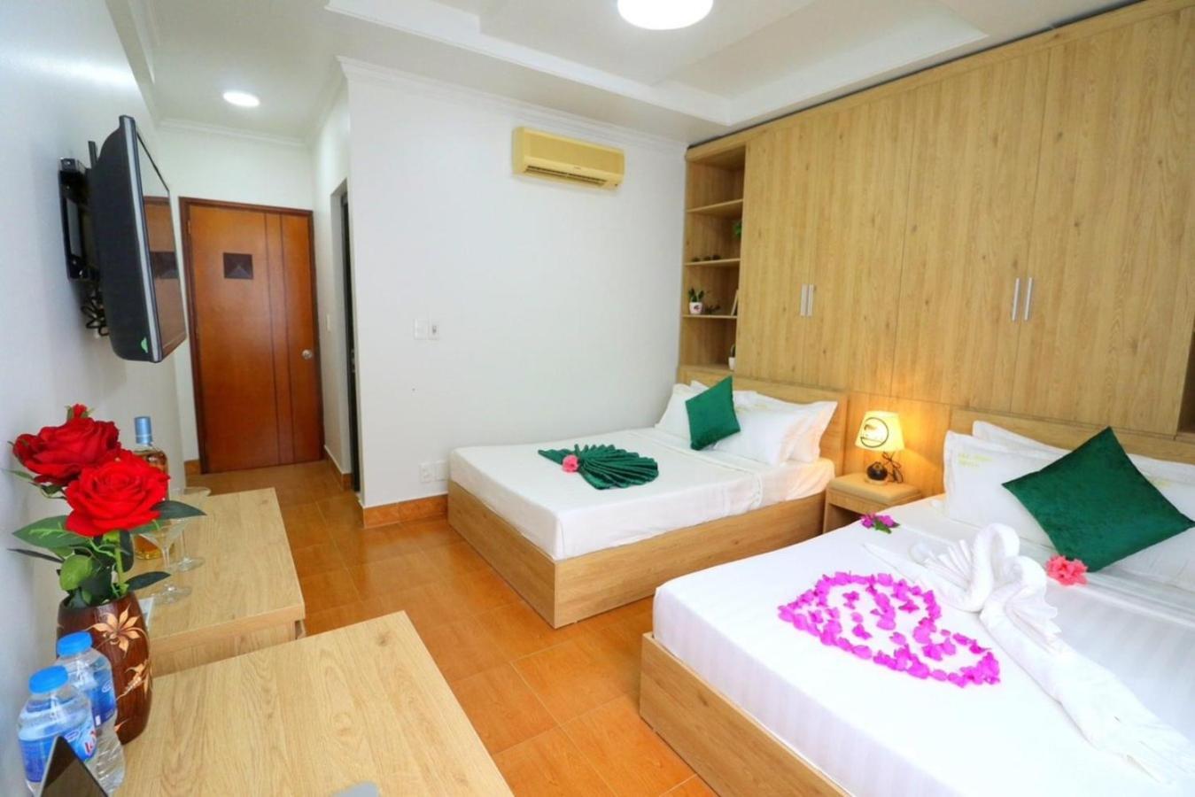 Cat Ba Madame Duyen Hotel Chan Chau Exteriör bild